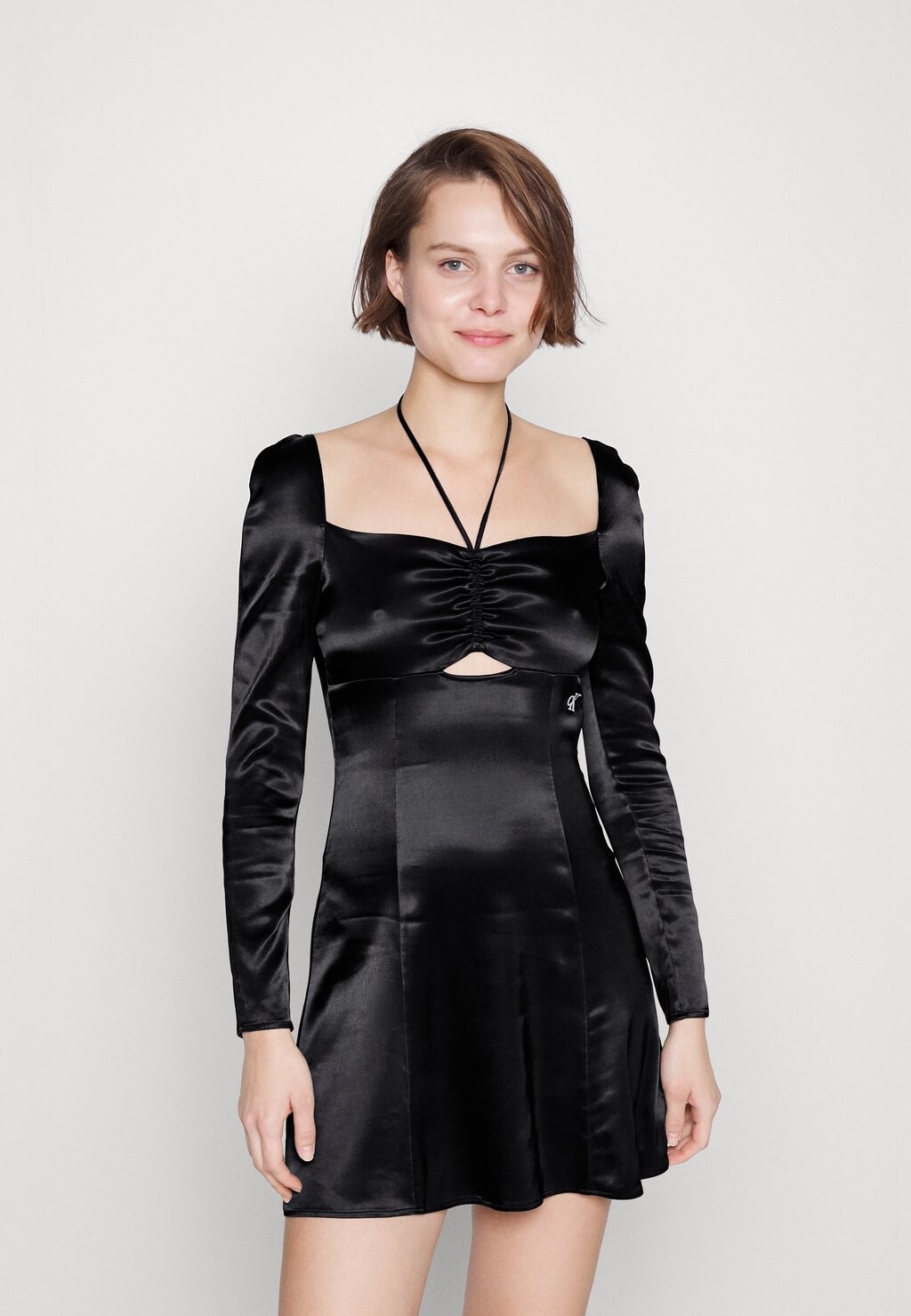 

Повседневное платье Calvin Klein Jeans, черный