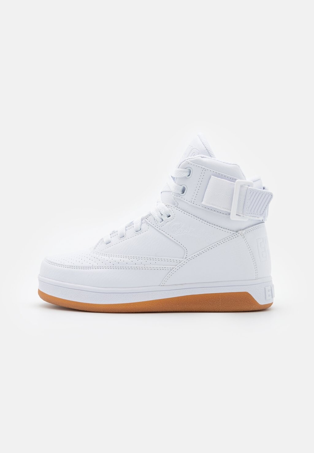 

Высокие кроссовки Ewing