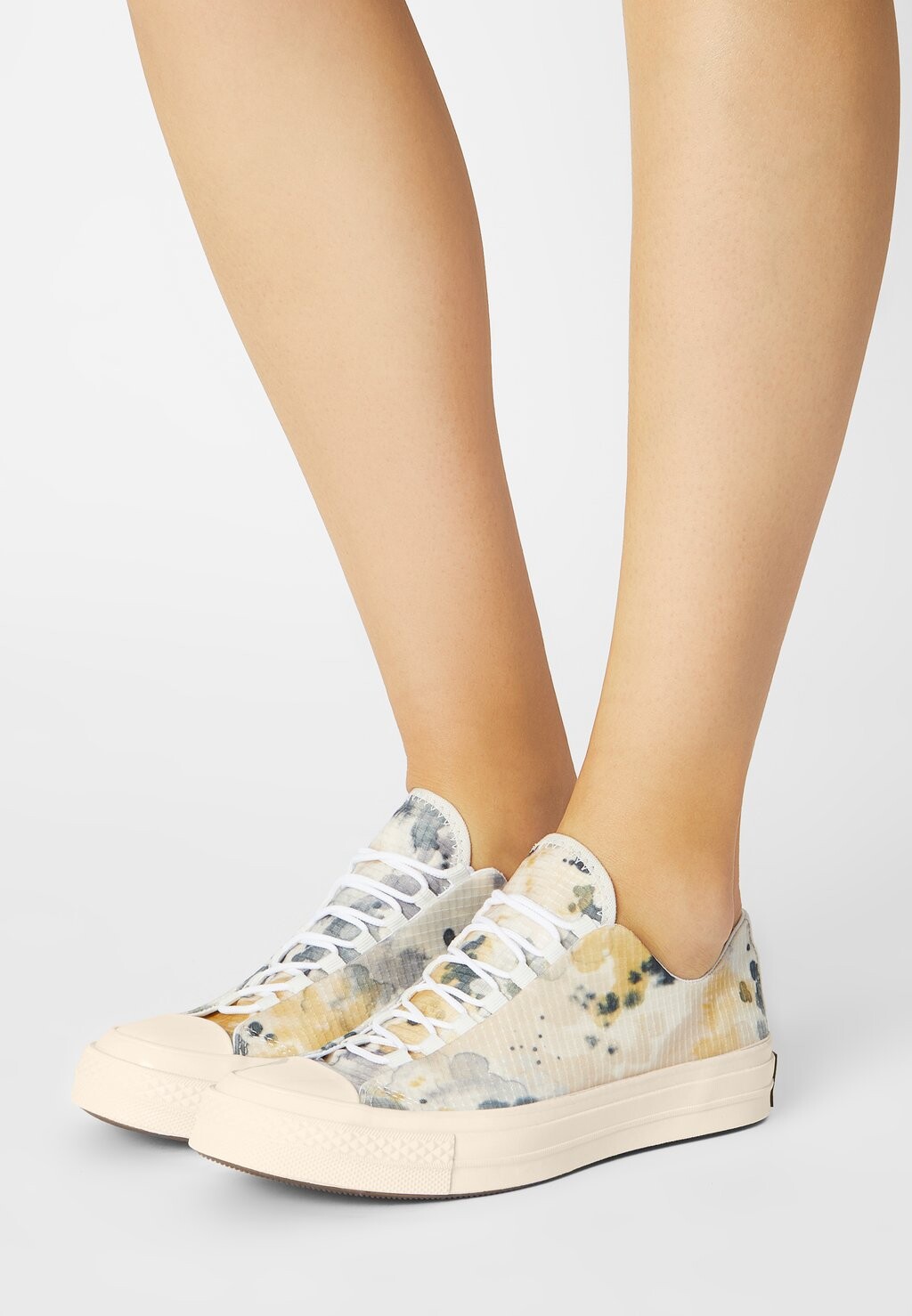 

Низкие кроссовки Converse, бежевый