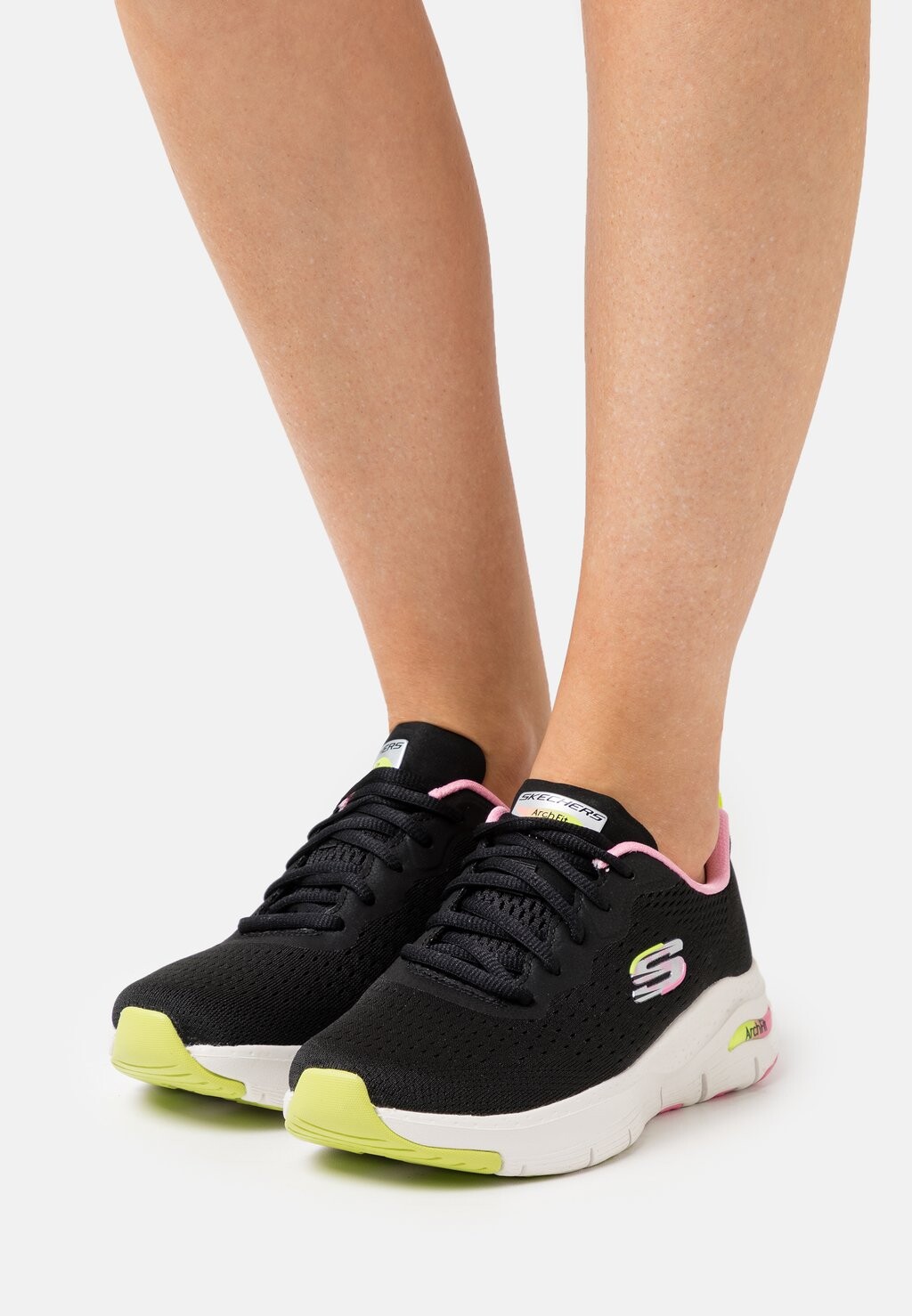 

Кроссовки Skechers, черный/разноцветный