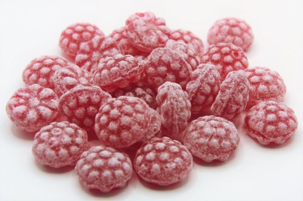 

100 г малиновых конфет, вкусных и больших из ярмарочных конфет Pin24Shop