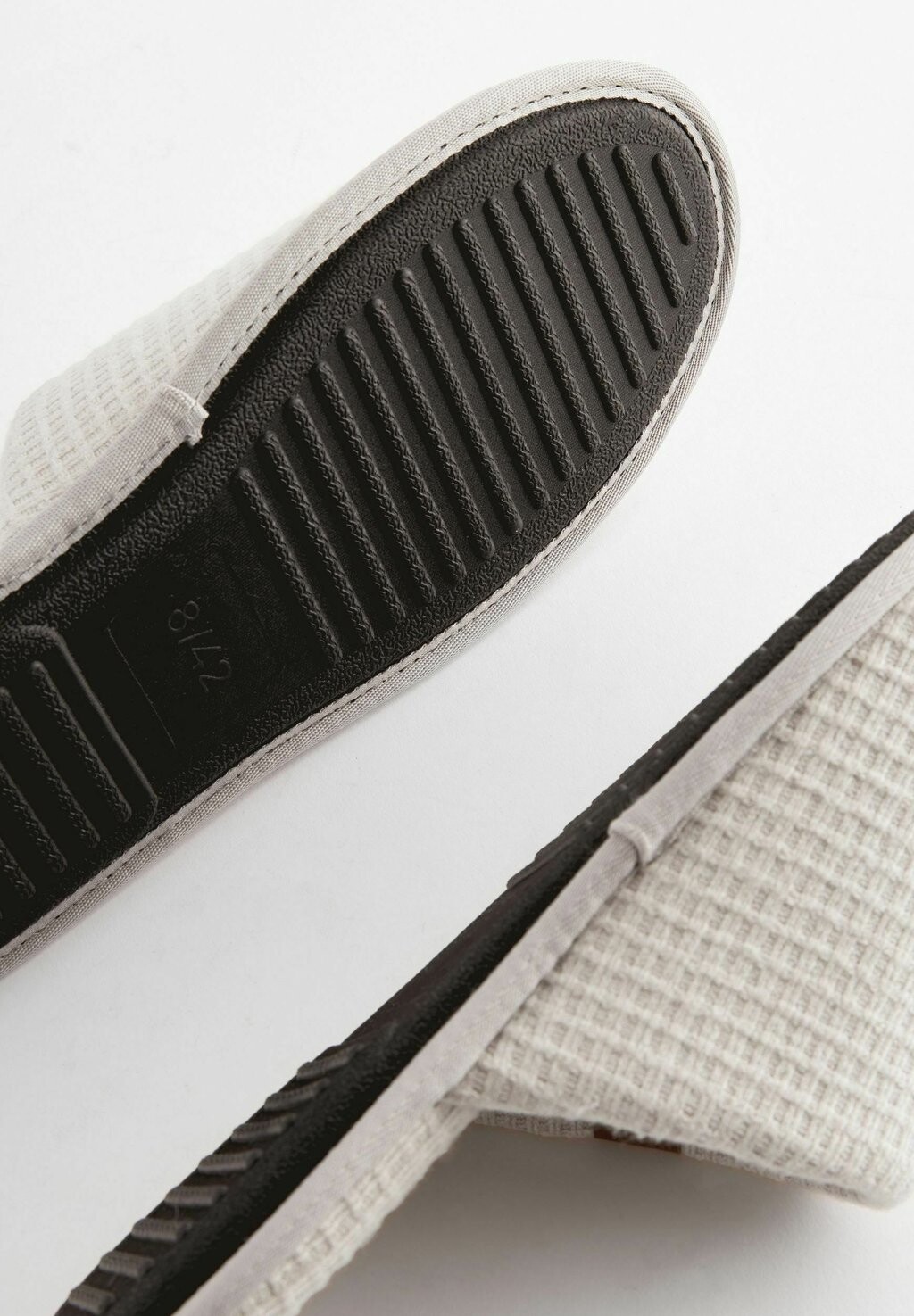 

Тапочки PADDED TEXTURED Next, бежевый