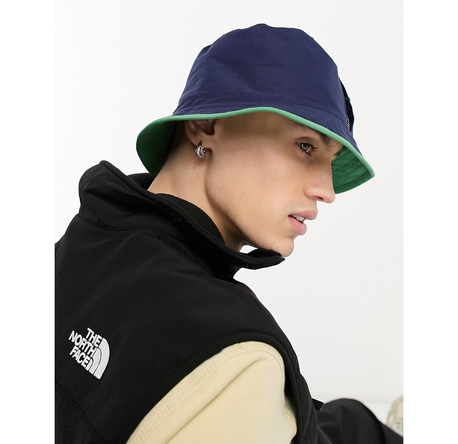 

Двусторонняя панама The North Face Class V темно-синего и зеленого цветов