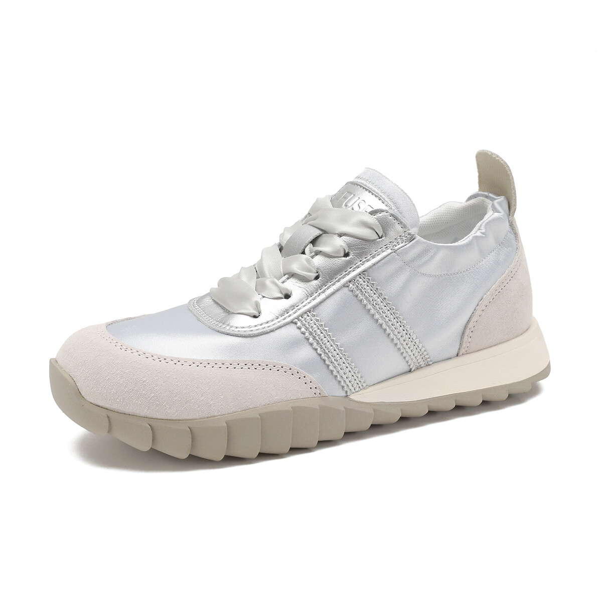 

Кроссовки D:FUSE SCANDINAVIA Lifestyle Shoes Women's Low-top, серебряный