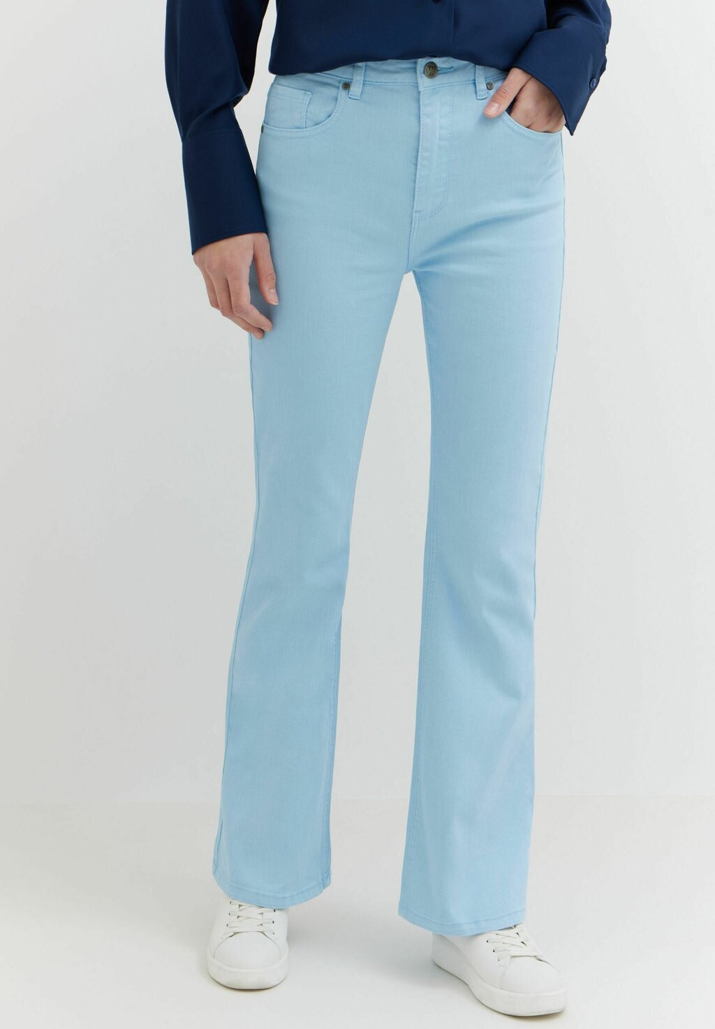 

Джинсы Bootcut WÓLCZANKA, синий