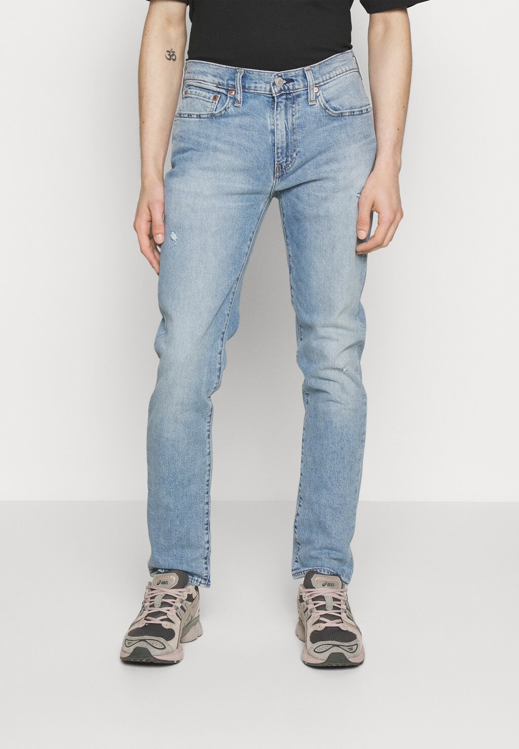 

Джинсы Slim fit Levi's