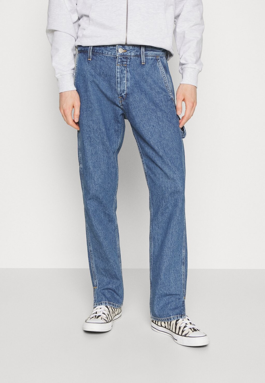 

Джинсы прямого кроя Jack & Jones