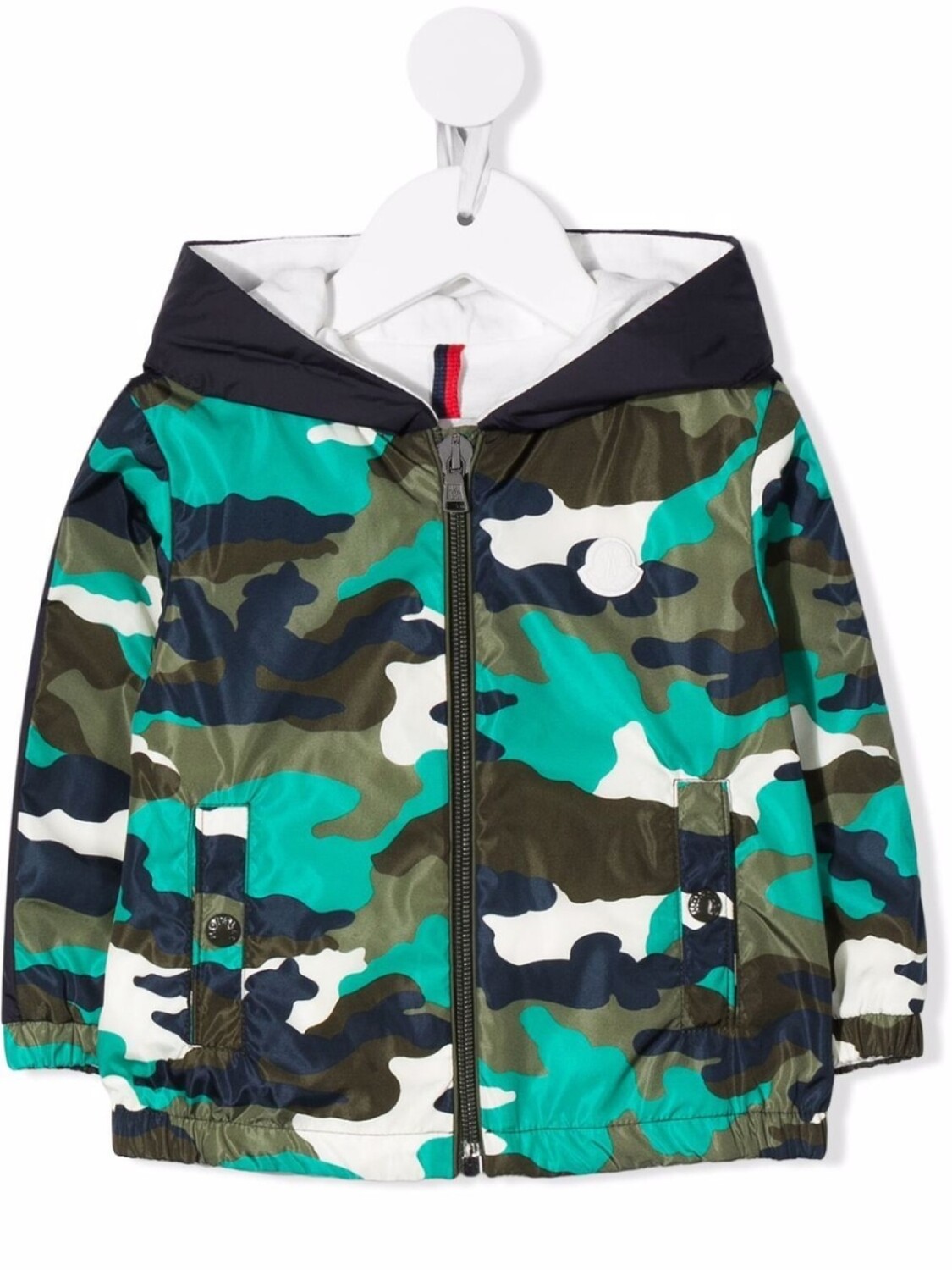 

Moncler Enfant куртка с капюшоном и камуфляжным принтом, зеленый