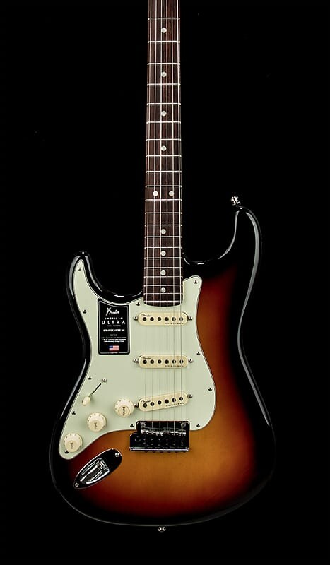 

Электрогитара Fender American Ultra Stratocaster Left-Hand - Ultraburst #60815