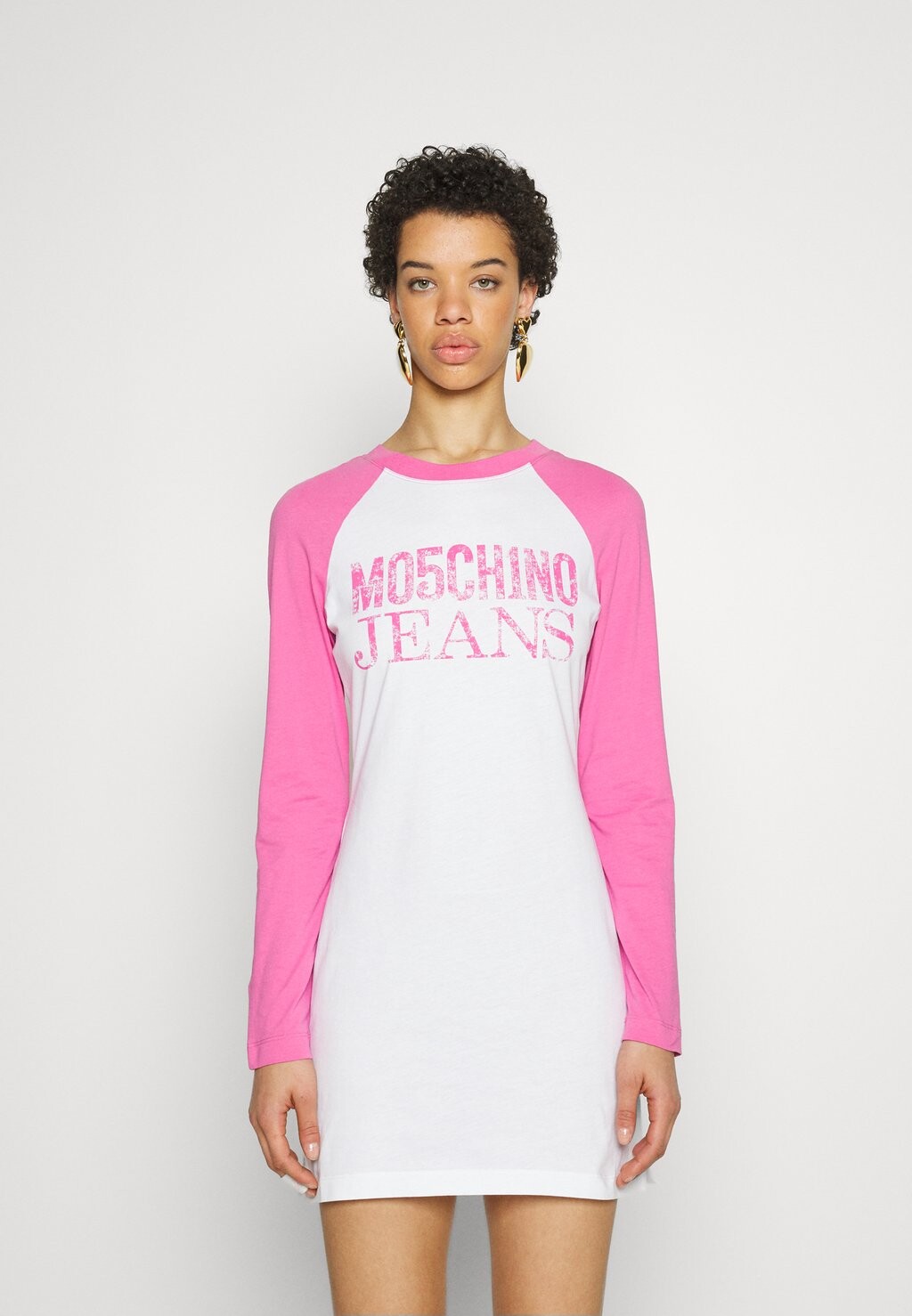 

Повседневное платье Moschino