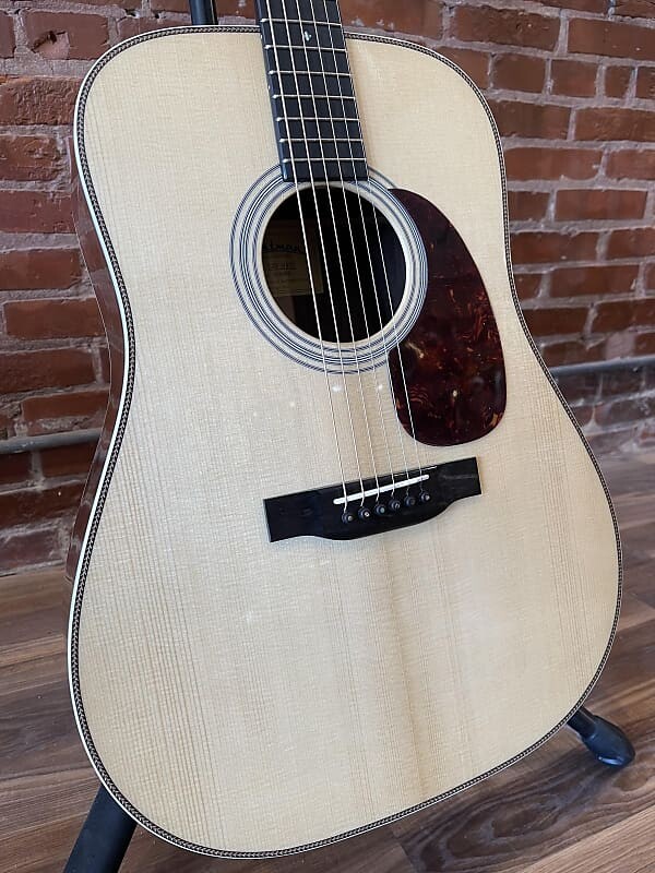 

Акустическая гитара Eastman E20D-MR-TC: D TC Adi/Madagascar Rosewood with hard case