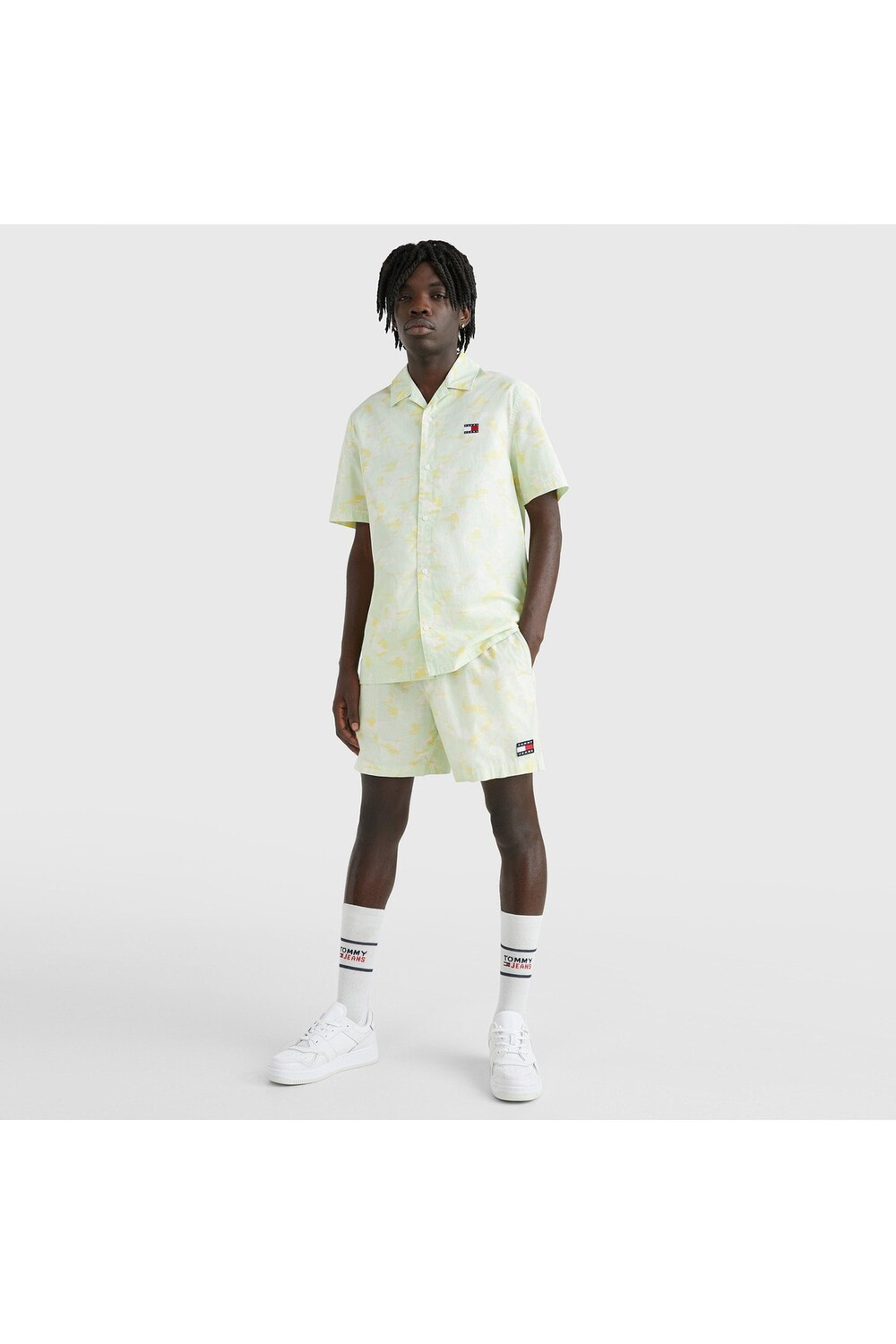 

Шорты Tommy Hilfiger, зеленый