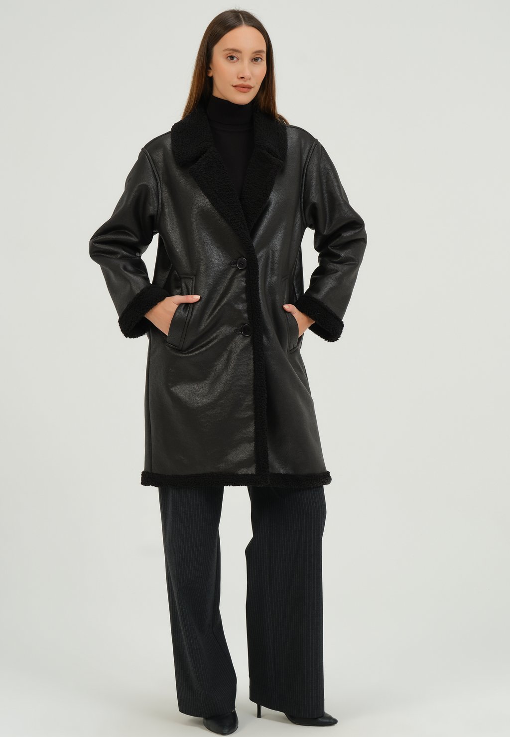 Зимнее пальто Basics and More, цвет black