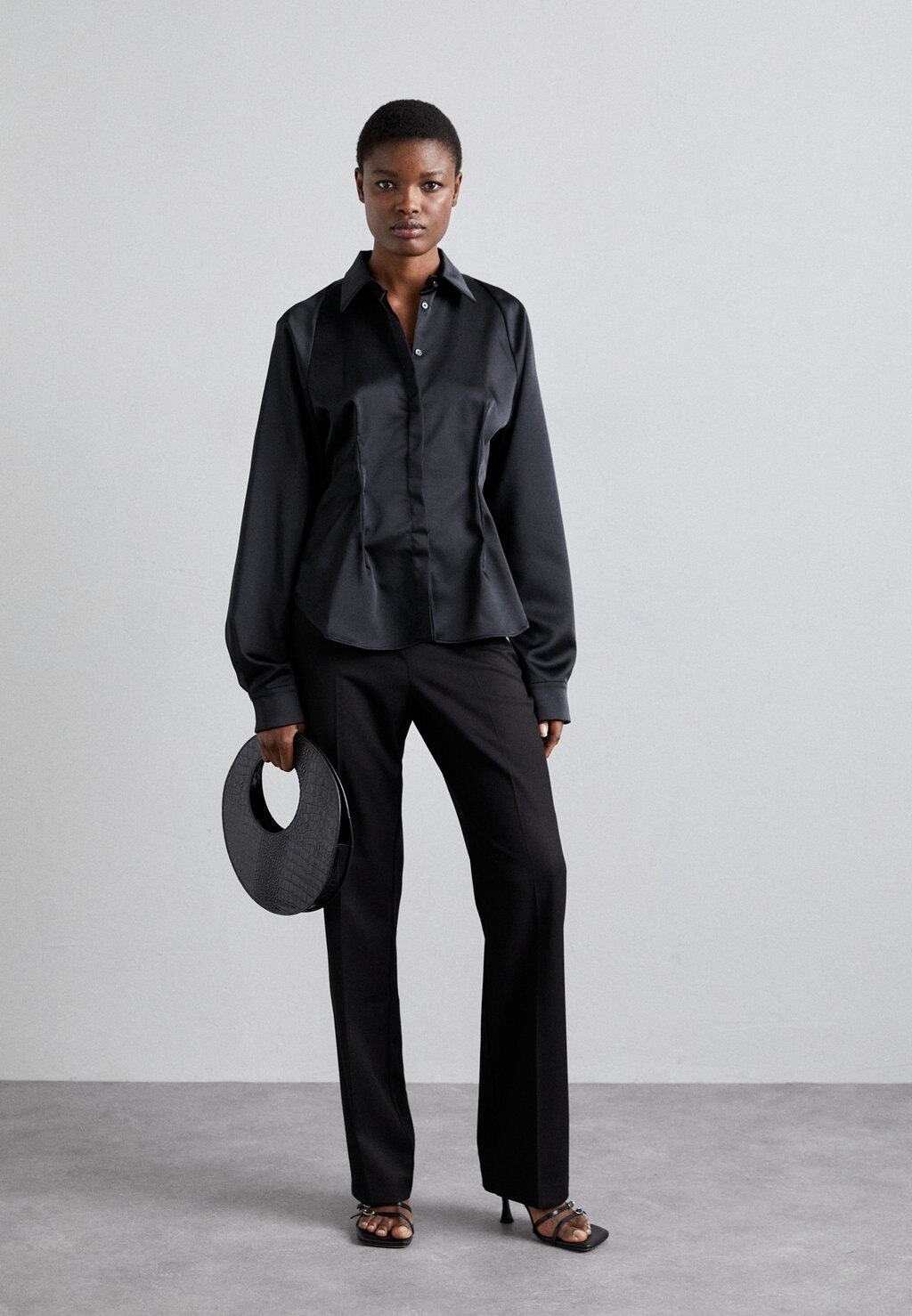 

Брюки High Waist Pants Sara Battaglia, черный