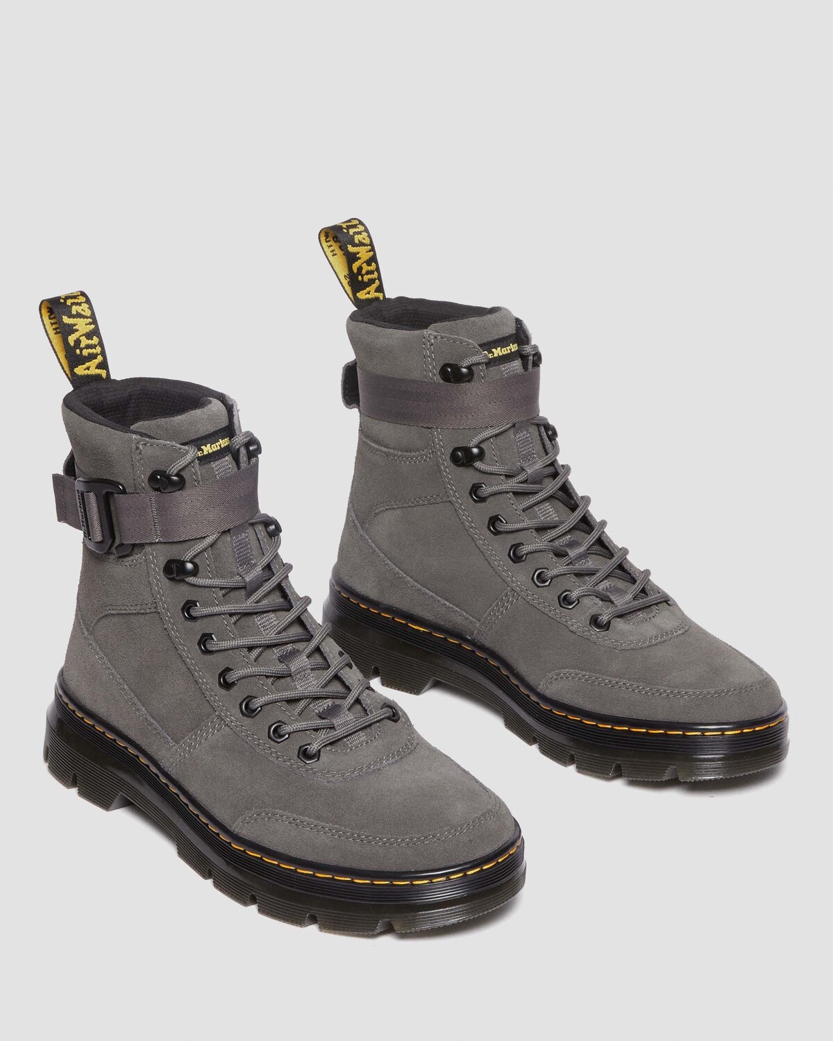 

Повседневные ботинки из технической замши Combs Dr. Martens