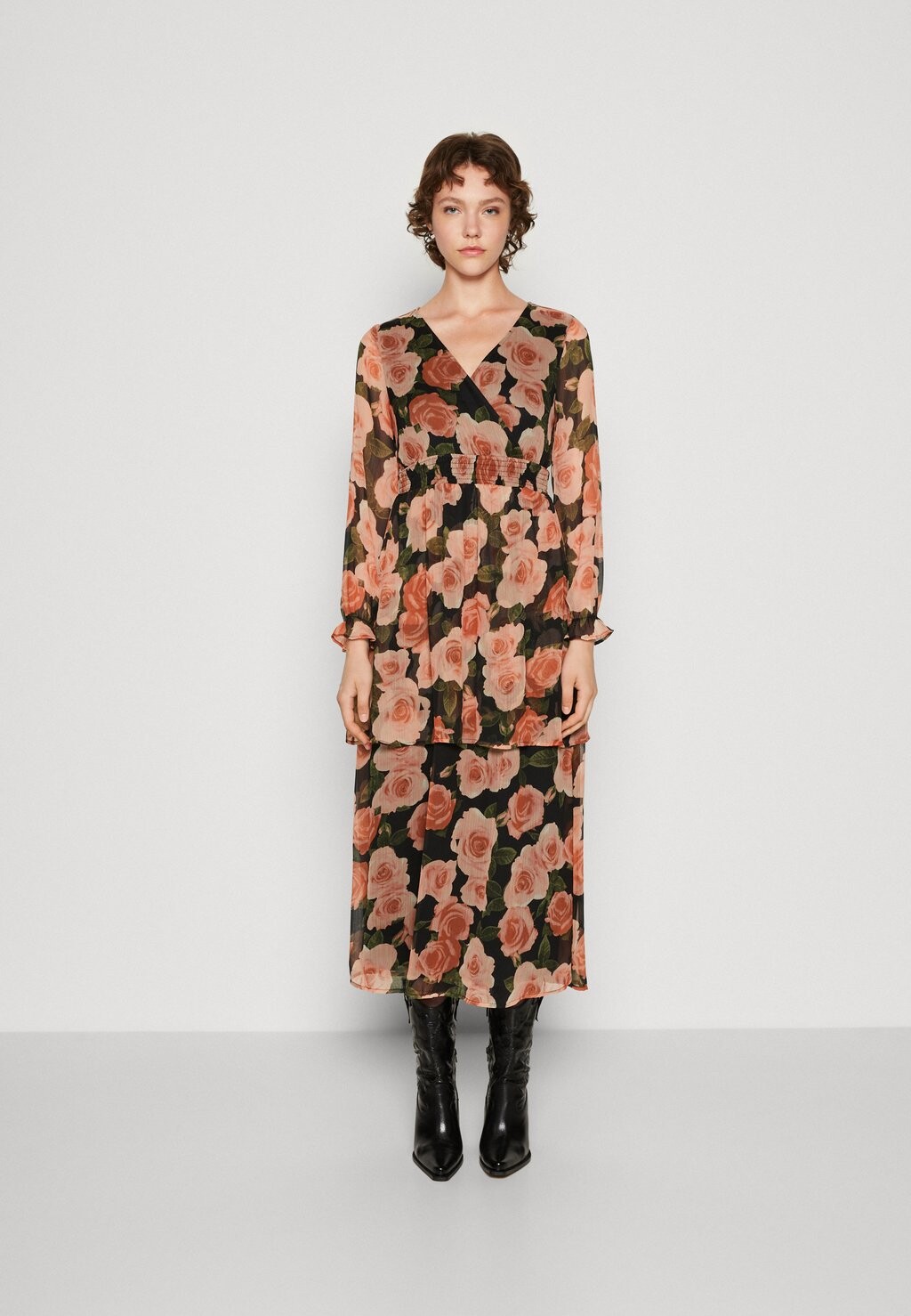 

Платье летнее VMPHILINE Vero Moda, черный