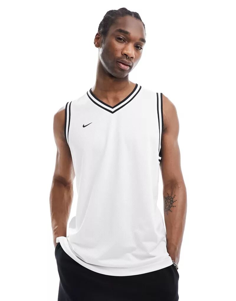 

Белая футболка унисекс Nike Basketball DNA Dri-FIT