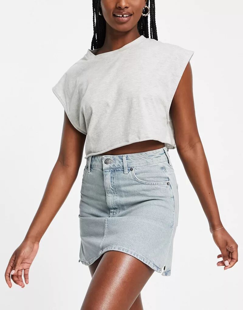 Короткая джинсовая юбка Topshop выцветшего цвета с разрезом по бокам