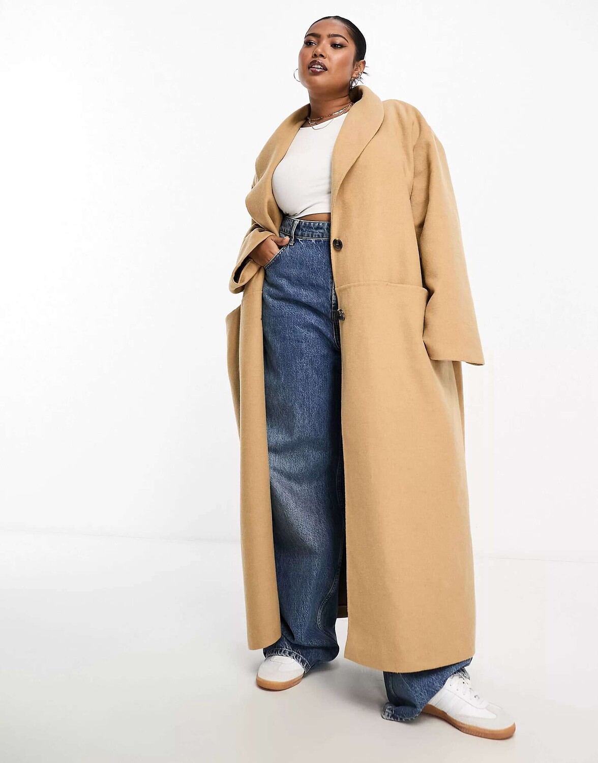 

Пальто светло-бежевого цвета из смесовой шерсти ASOS Curve, Бежевый