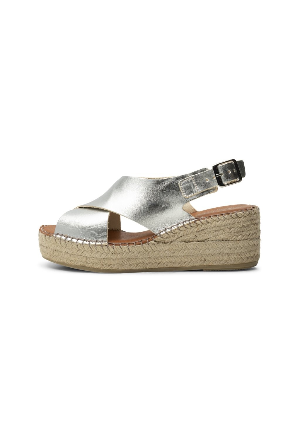 

Босоножки на танкетке Shoe The Bear
