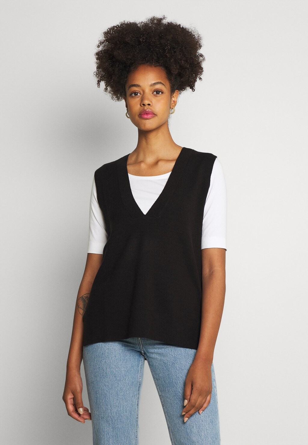 

Свитшот ONLY ONLDALLAS V-NECK, черный