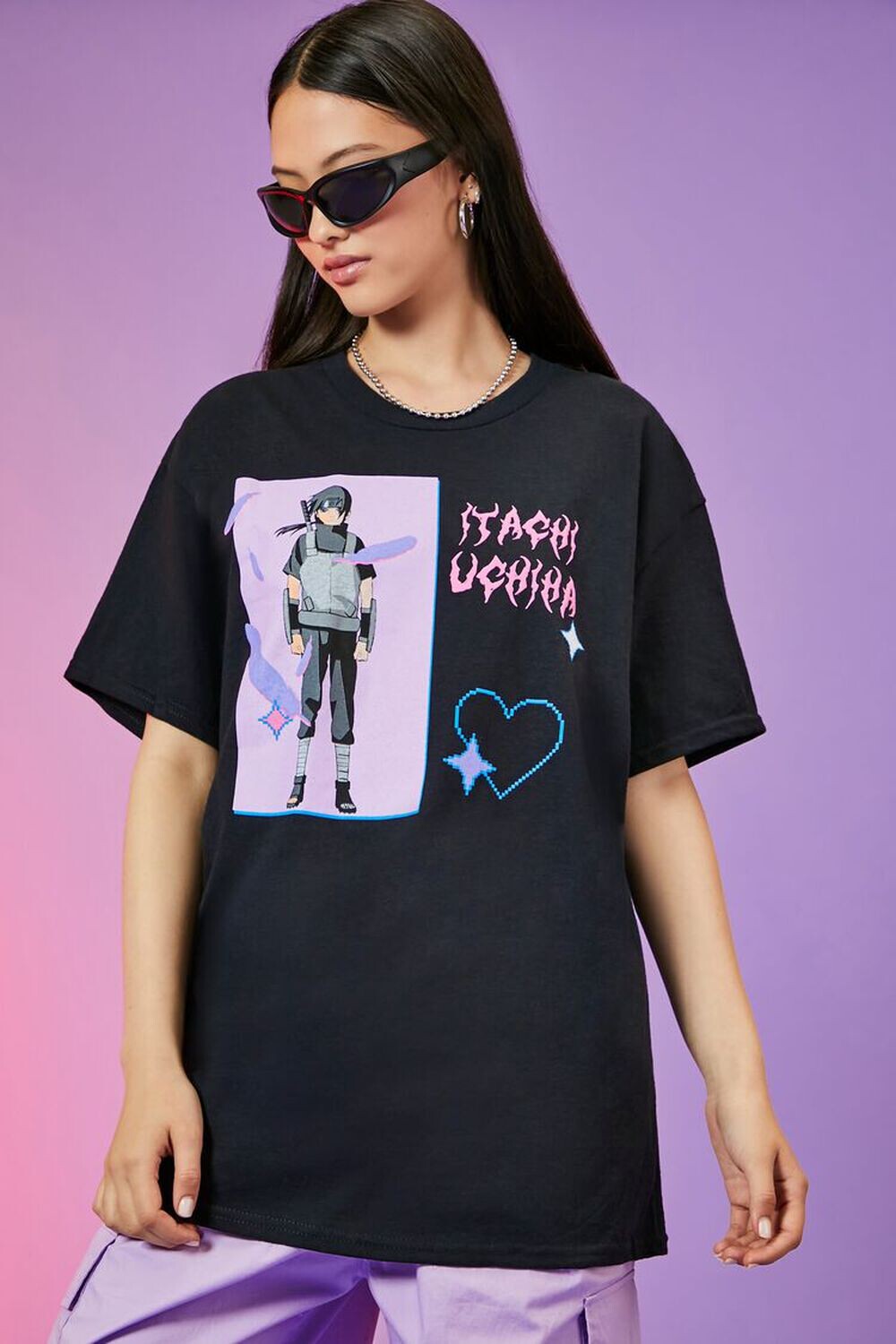 

Футболка с рисунком Итачи Учиха Forever 21, черный