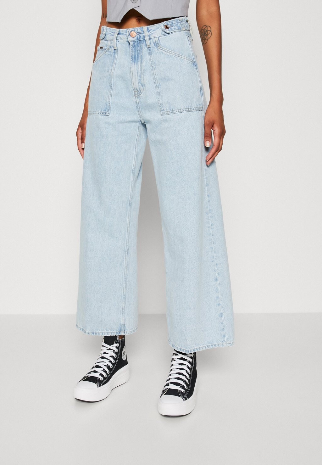 

Джинсы свободного кроя Pepe Jeans
