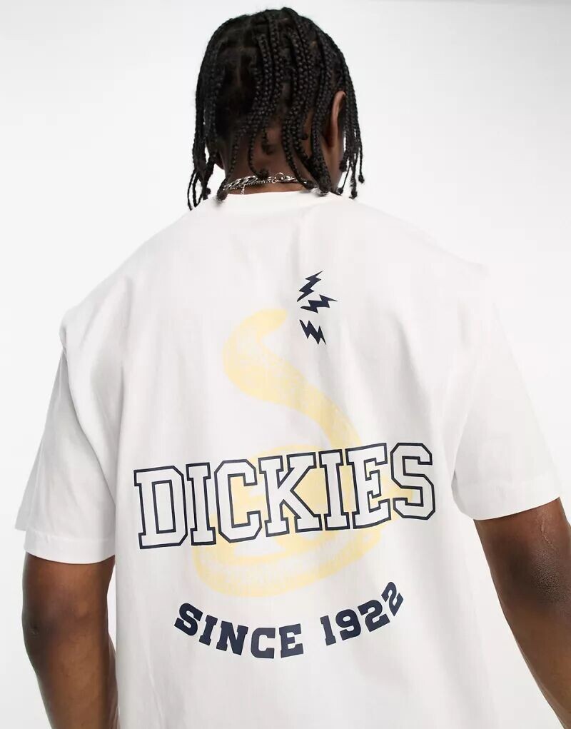 

Белая футболка Dickies Cascade Locks со змеиным принтом на спине эксклюзивно для ASOS