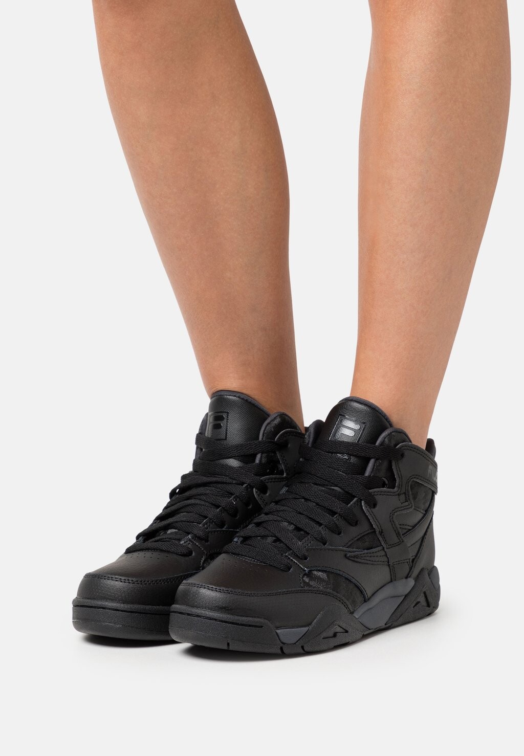 

Высокие туфли Fila M-SQUAD, черный