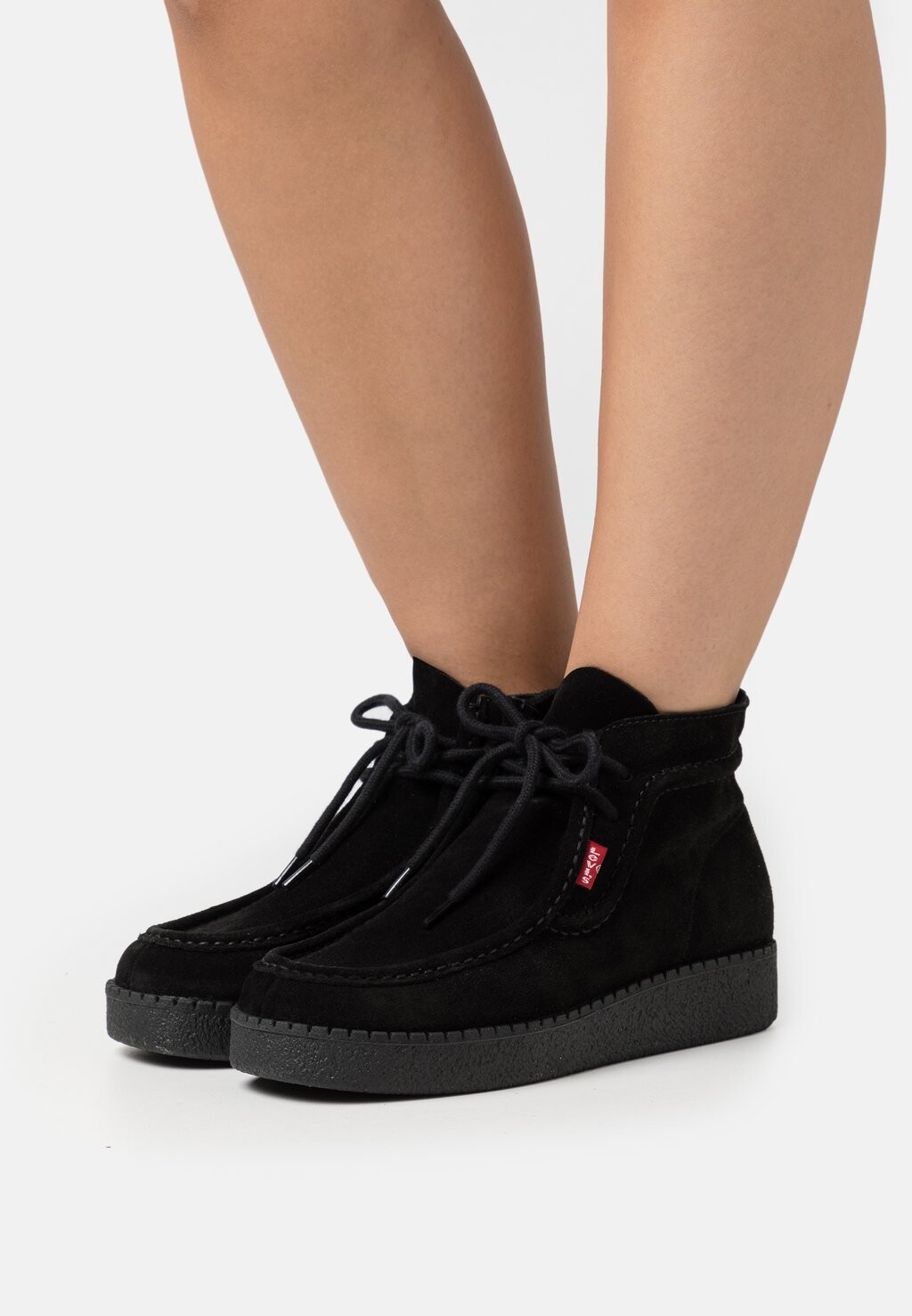 

Ботильоны на платформе Levi's, полностью черные