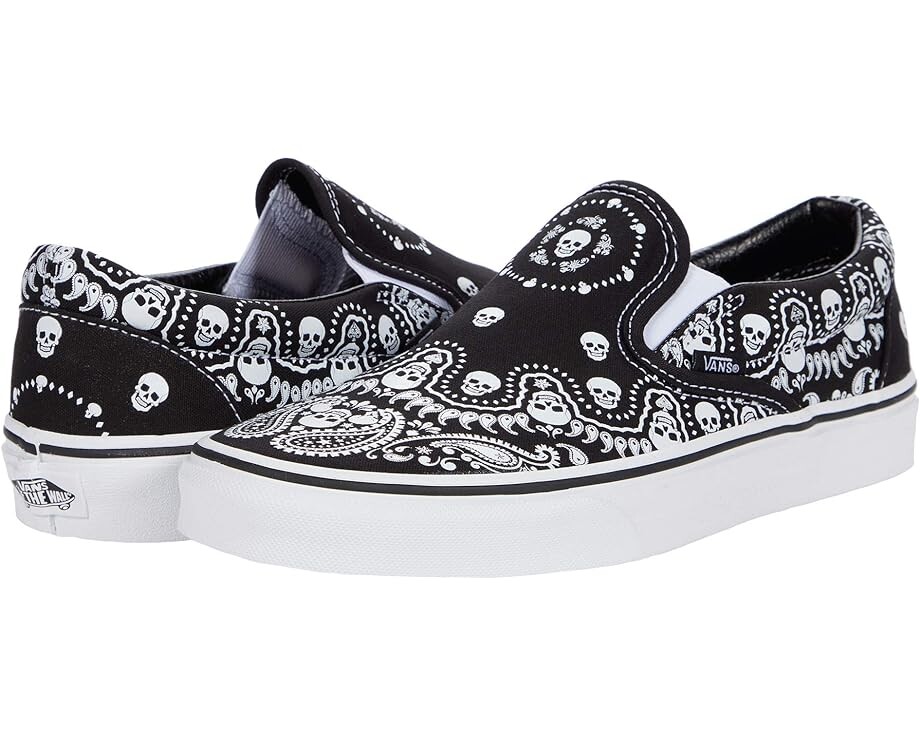 

Кроссовки Vans Classic Slip-On, цвет Classic Black/White