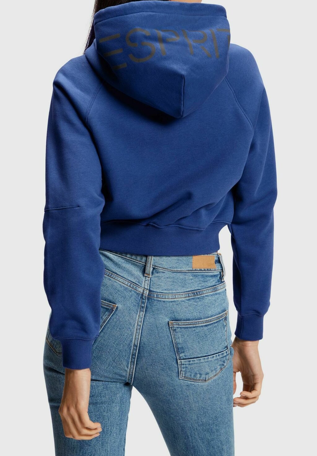 

Толстовка Esprit ДЕЛЬФИН, цвет bright blue