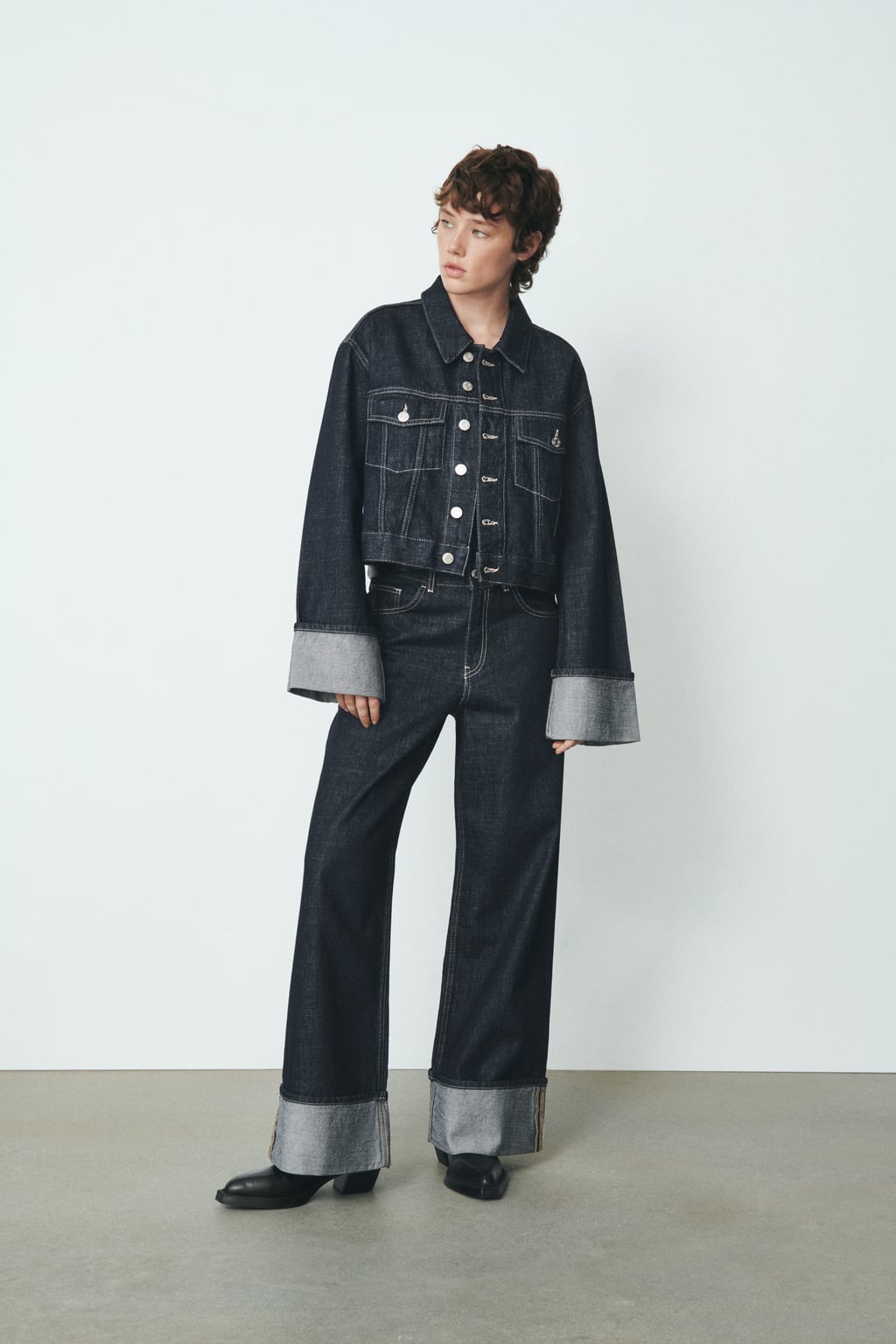 

Джинсовая куртка Trf с отложными рукавами ZARA, индиго