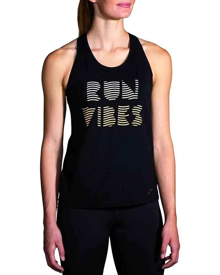 

Топ Brooks Distance Tank Top 3.0, цвет Black/Run Vibes