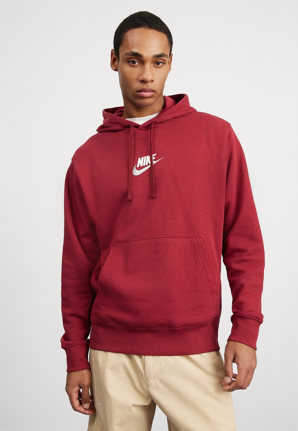 

Толстовка Nike M NK CLUB+ FT PO HOODIE LBR, красный/команда красный