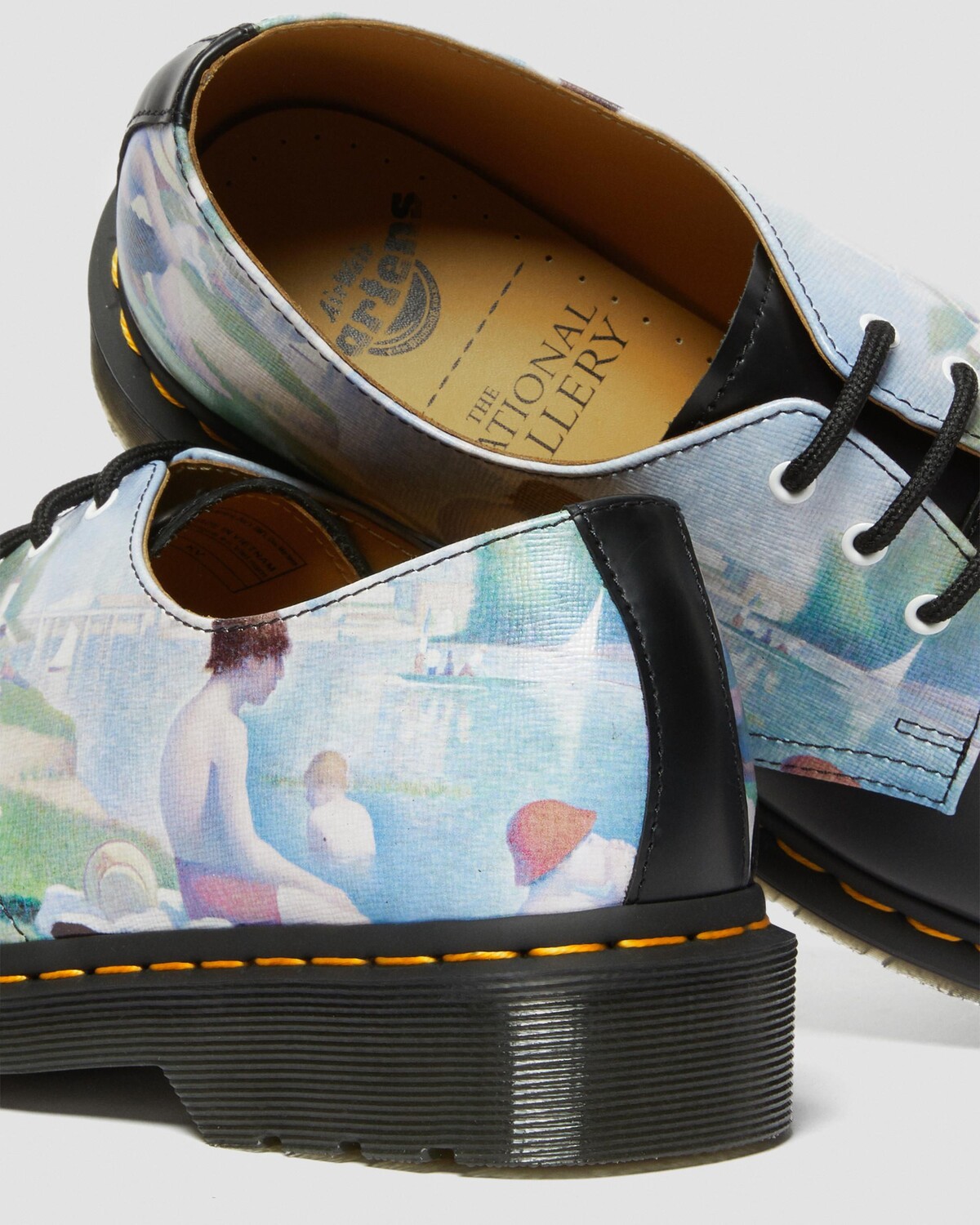 

Оксфорды Seurat 1461 Национальной галереи Dr. Martens