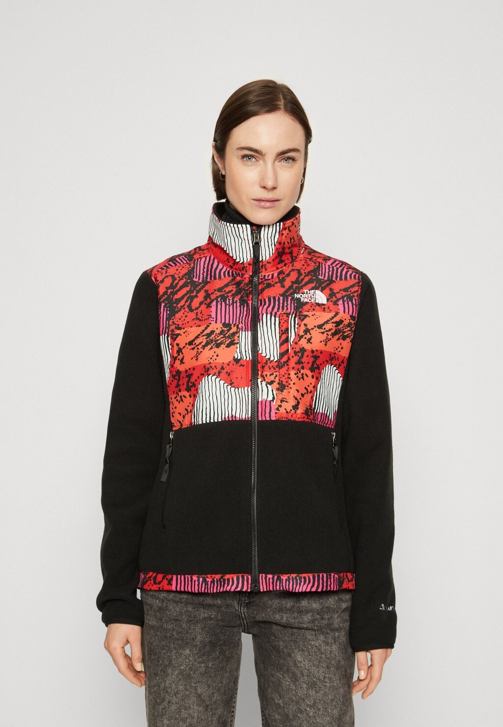 

Флисовая куртка The North Face КУРТКА ДЕНАЛИ, огненно-красный/абстрактный йосемит/черный