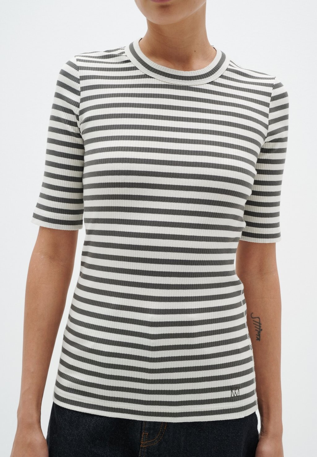 

Футболка с принтом DAGNA STRIPED InWear, цвет dark beetle stripe