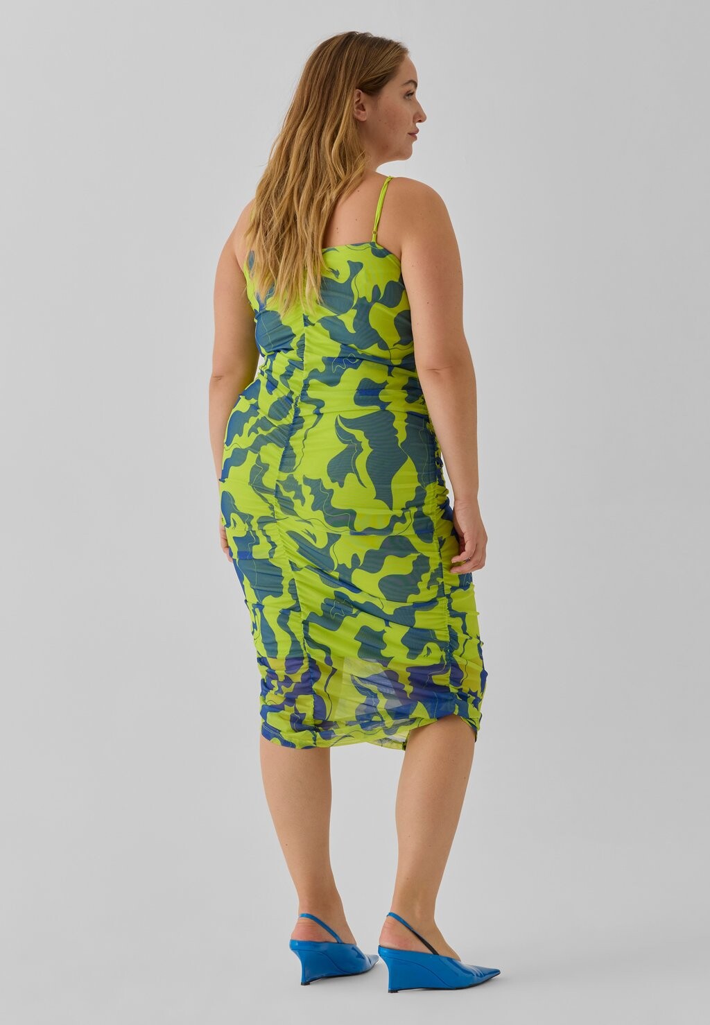 

Элегантное платье Vero Moda