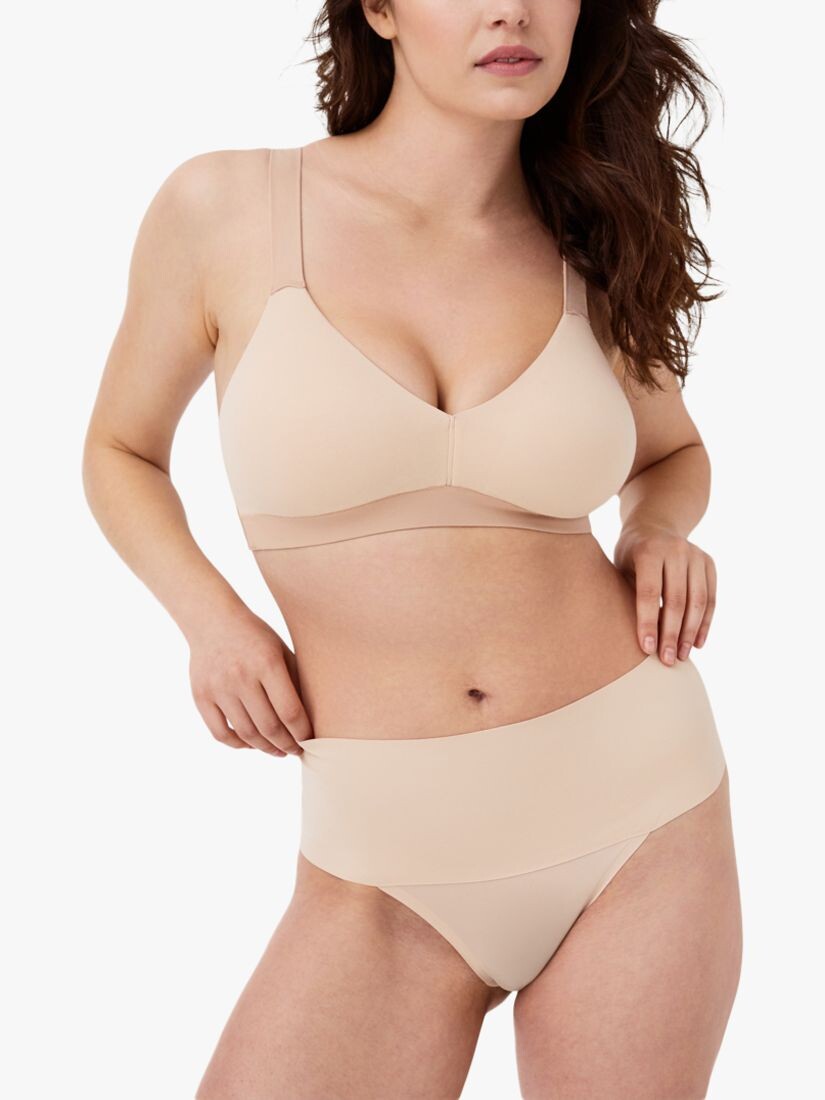 

Стринги Spanx Undie-tectable, телесный