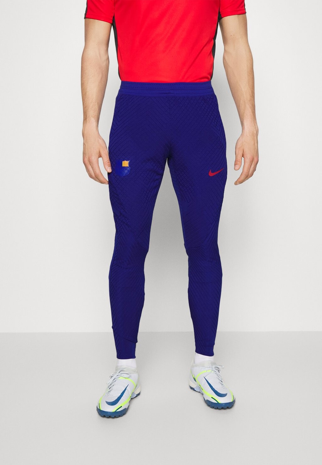 

Спортивные брюки Nike