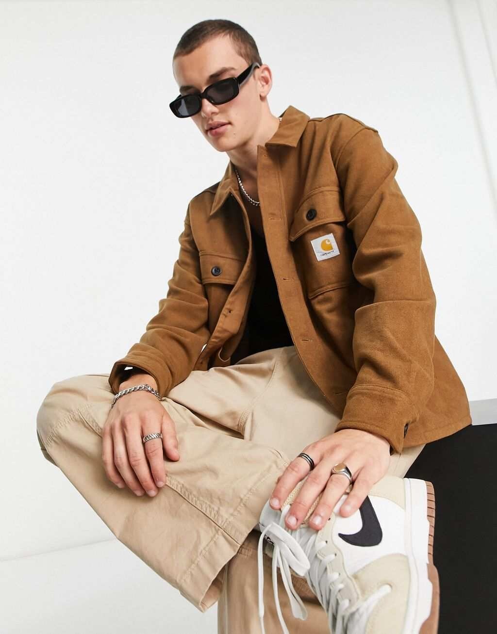 

Коричневая футболка Carhartt WIP Wiston