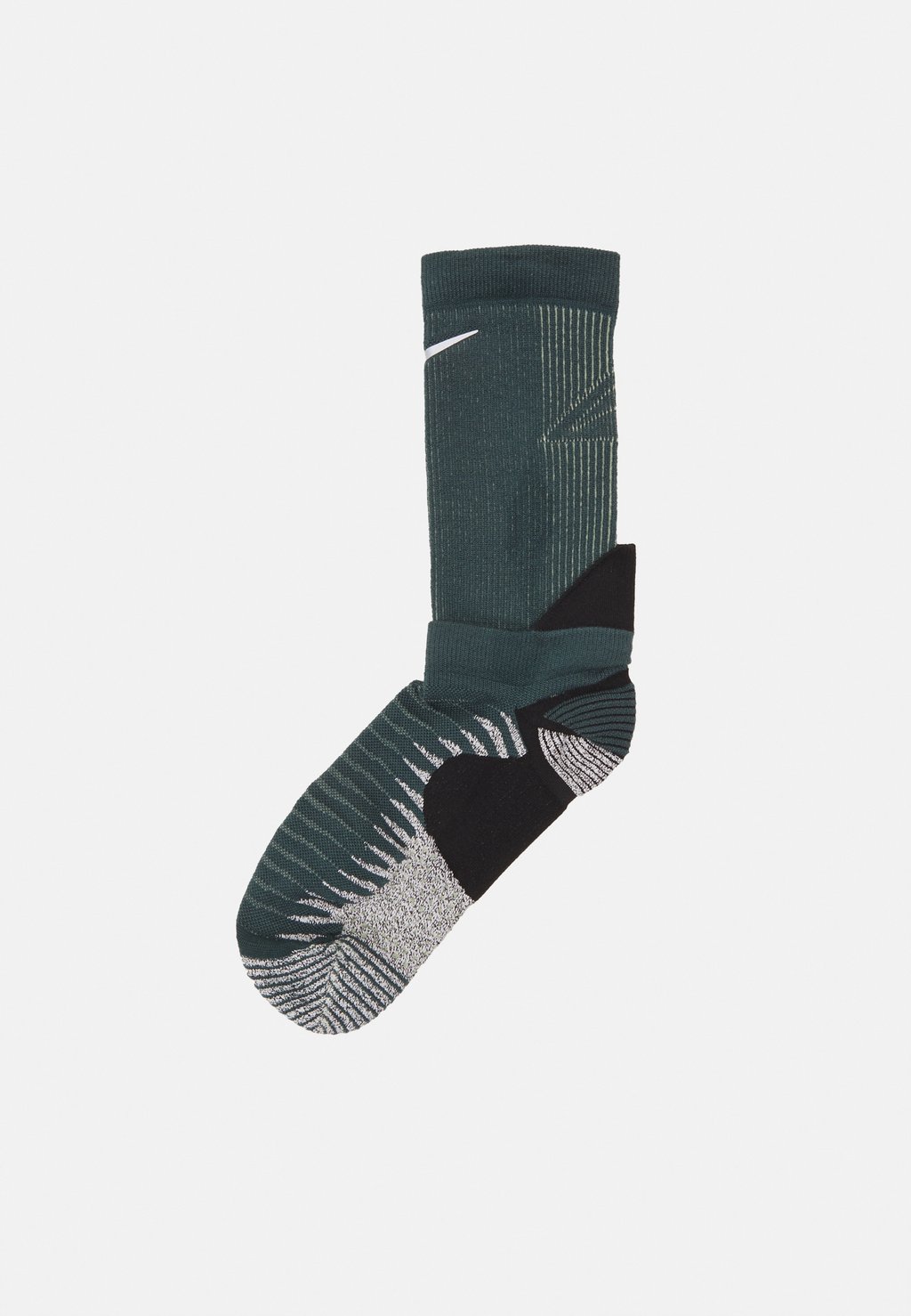 Спортивные носки Trail Running Crew Unisex Nike, цвет deep jungle/black/luminous green/silver цена и фото