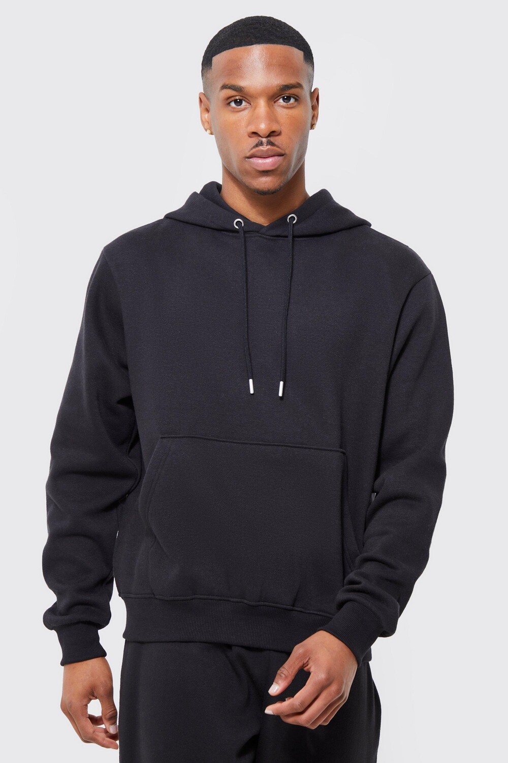 

Базовое худи boxy Boohoo, черный