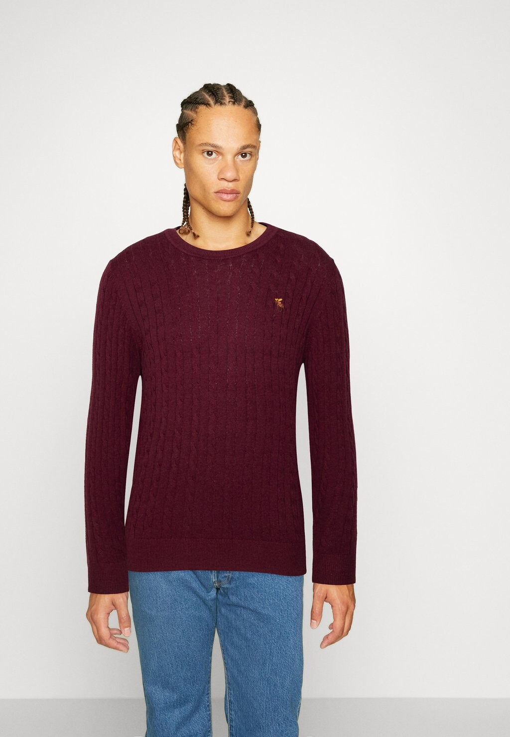 

Свитер Abercrombie & Fitch