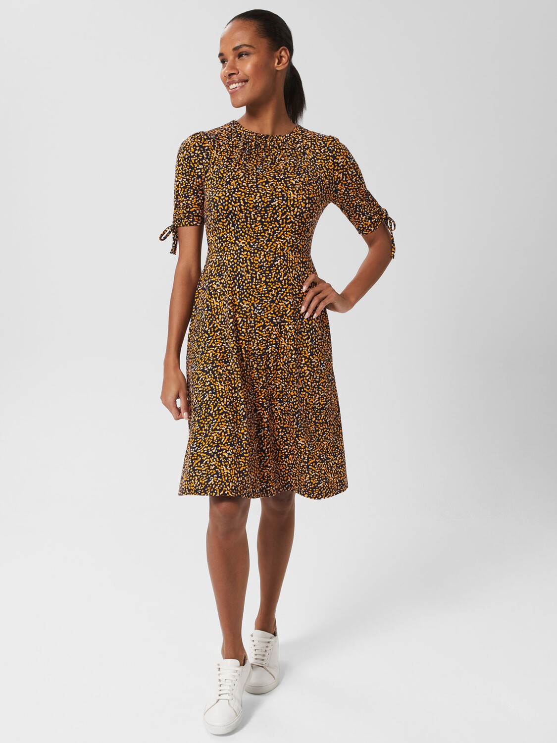 

Платье Hobbs Petite Samantha, разноцветный
