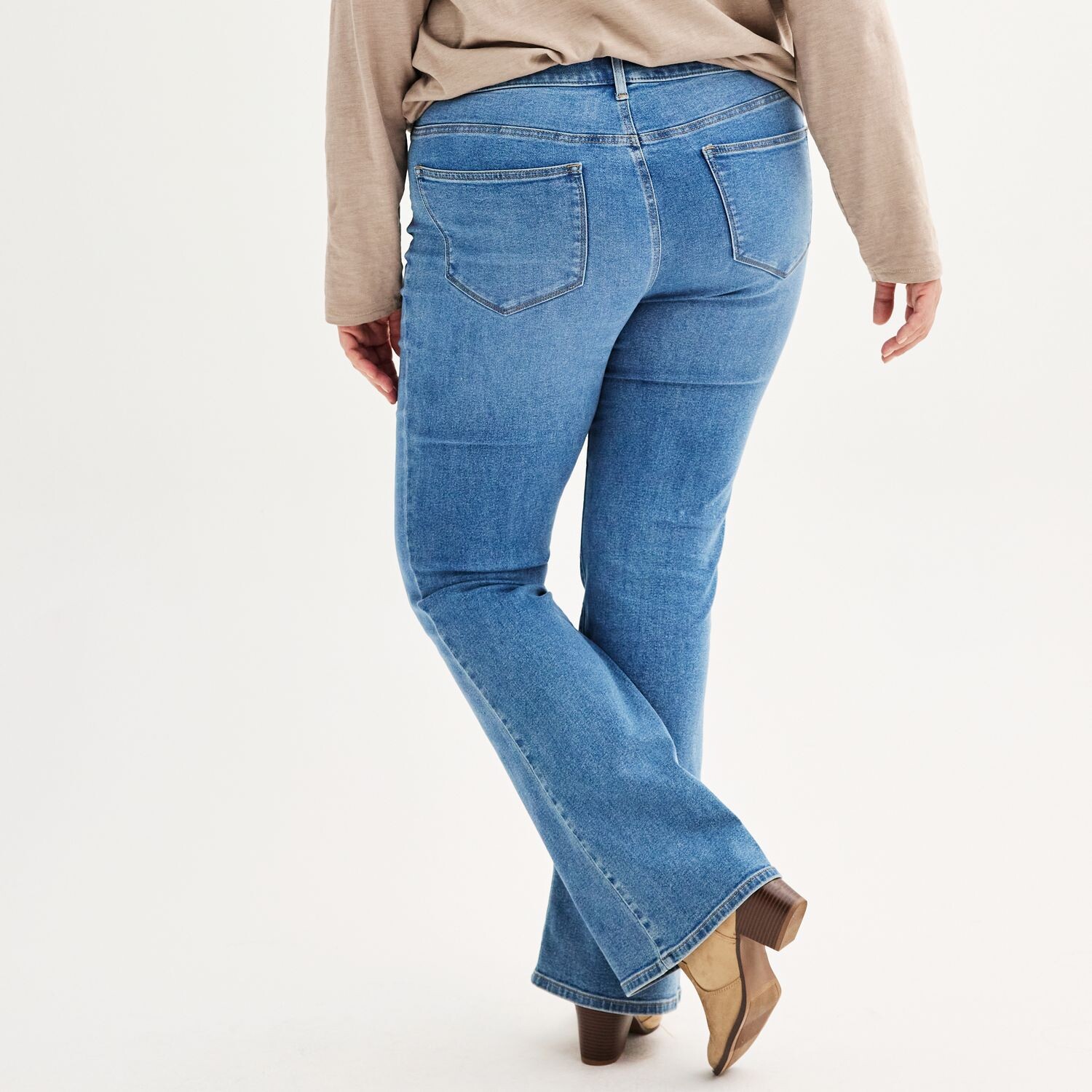 

Джинсы больших размеров Sonoma Goods For Life со средней посадкой Bootcut Sonoma Goods For Life