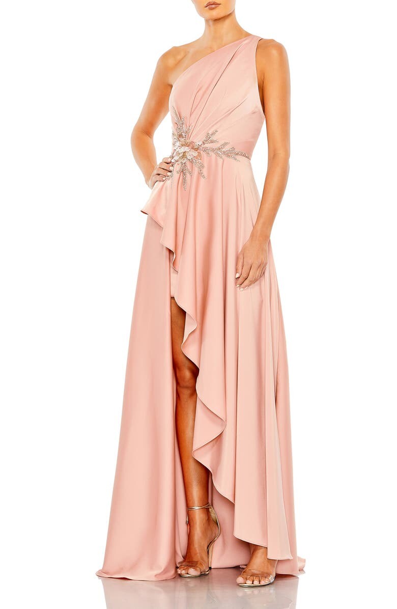 

Атласное платье на одно плечо с бисером MAC DUGGAL, розовый