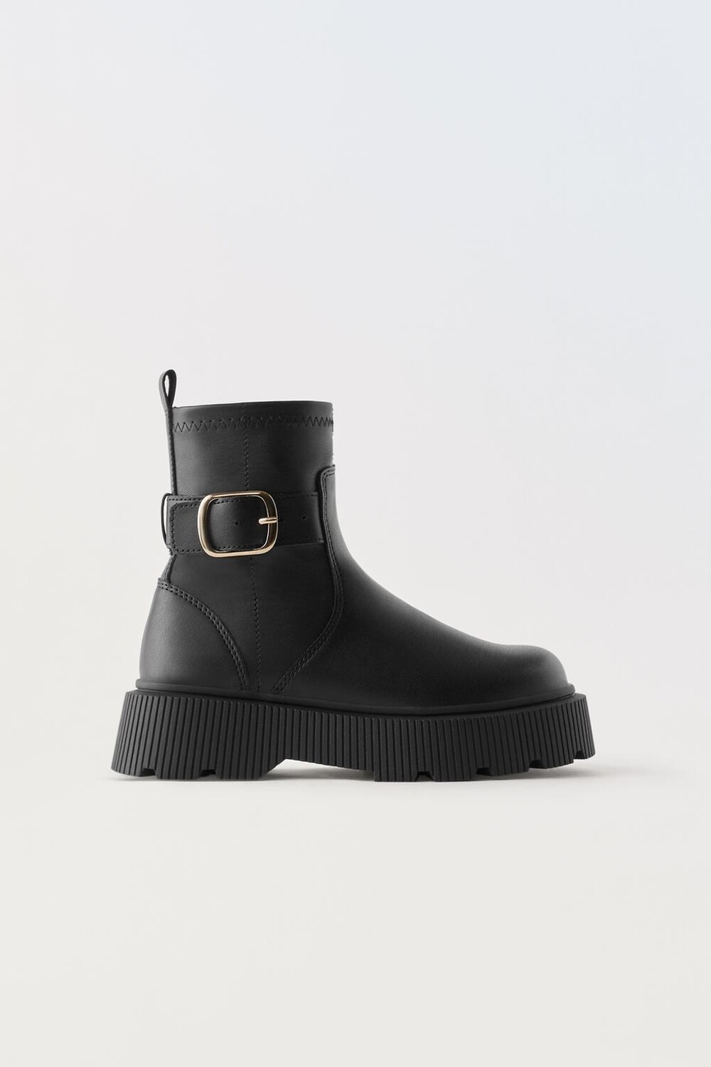

Ботинки с пряжкой ZARA, черный