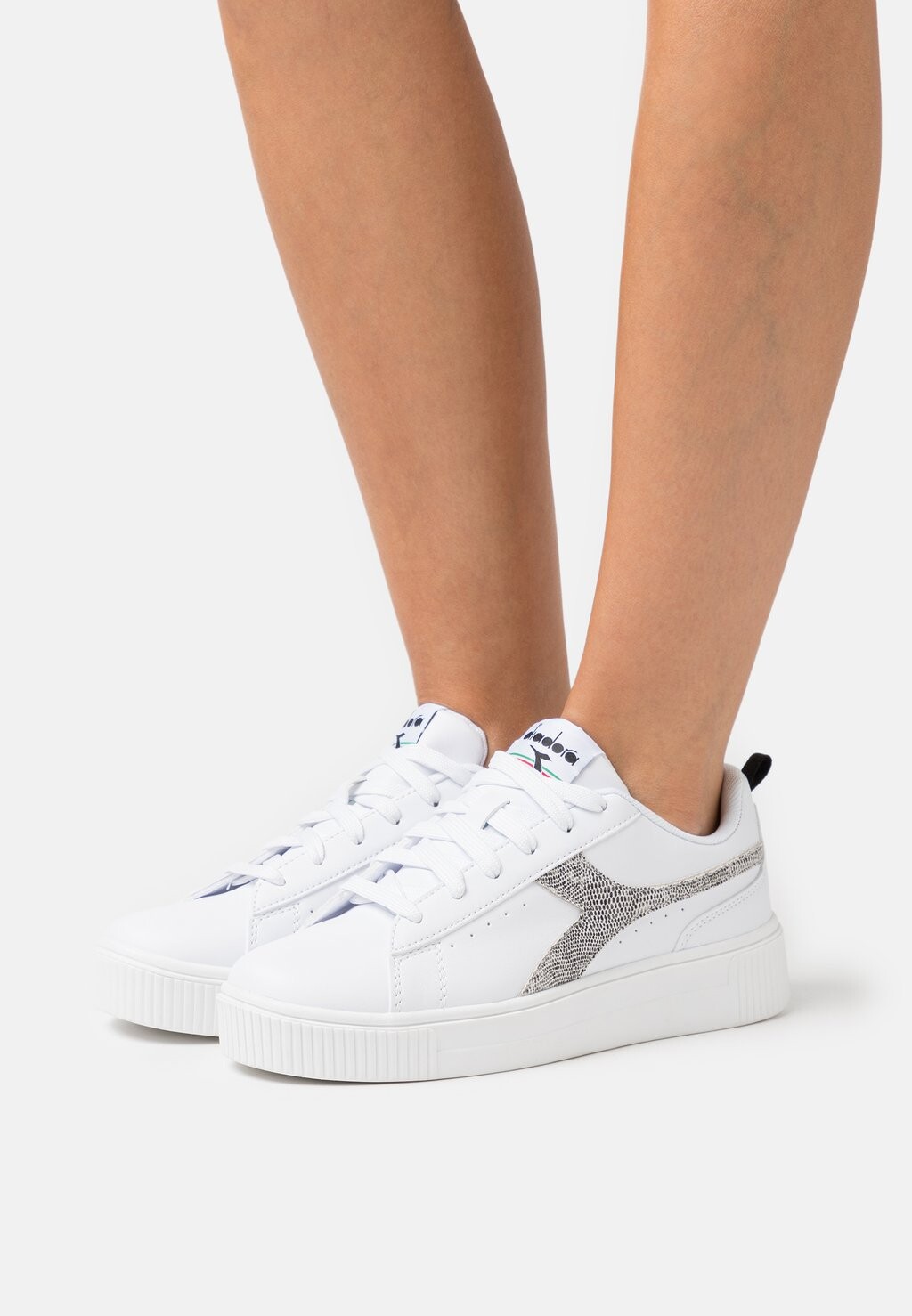 

Кроссовки Diadora, белый